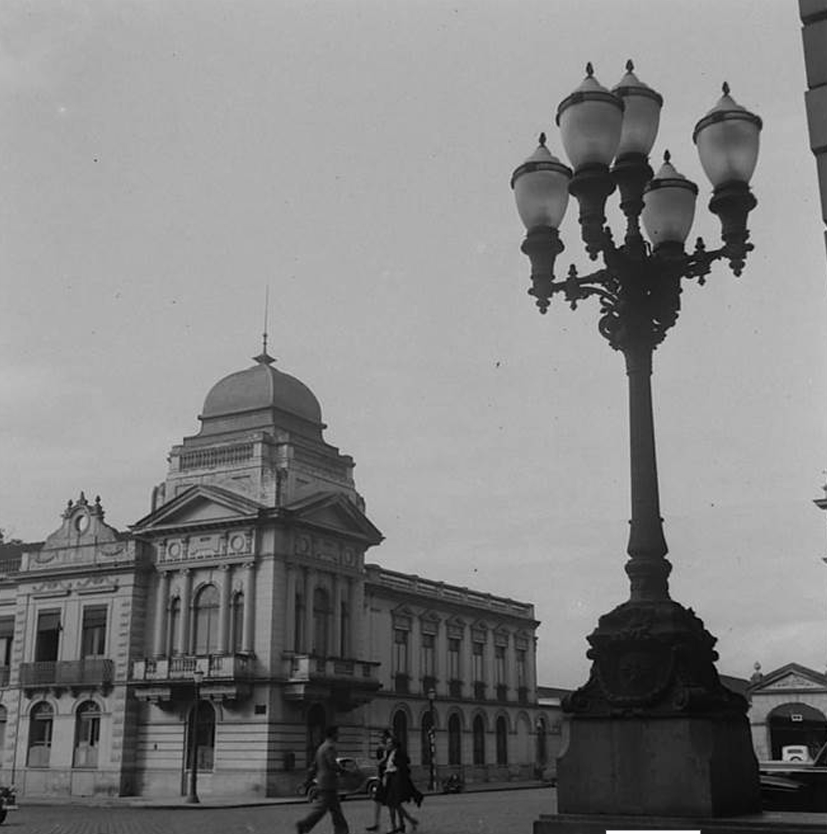 Patrimônio Histórico da São Paulo Colonial o Pátio do Colégio
